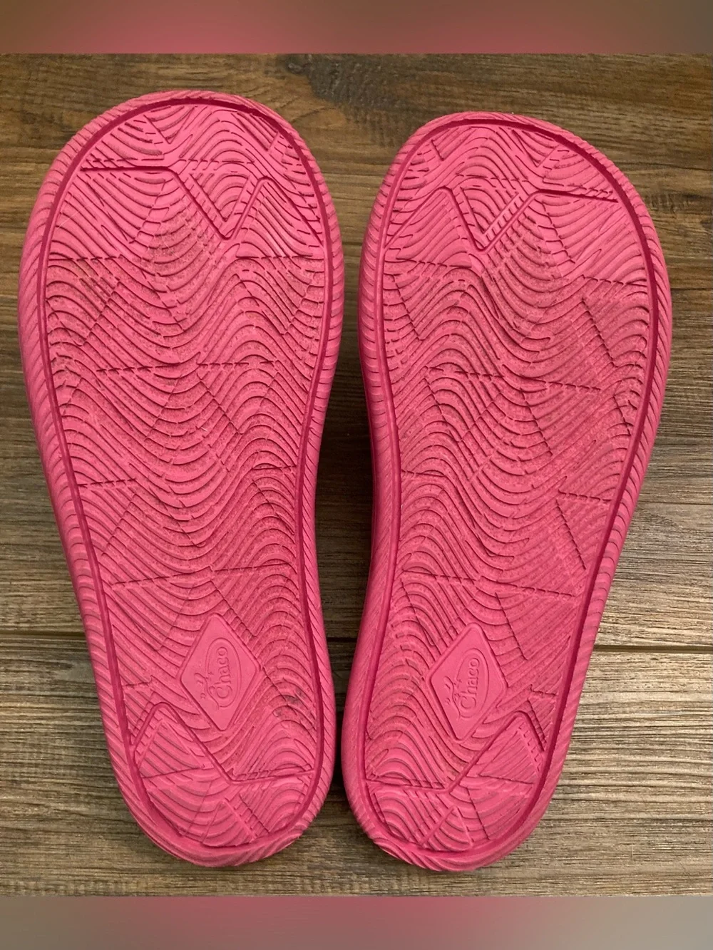 Chaco Youth Chillo Slides